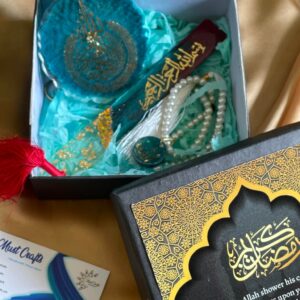 Tasbeeh and bookmark Islamic gift box