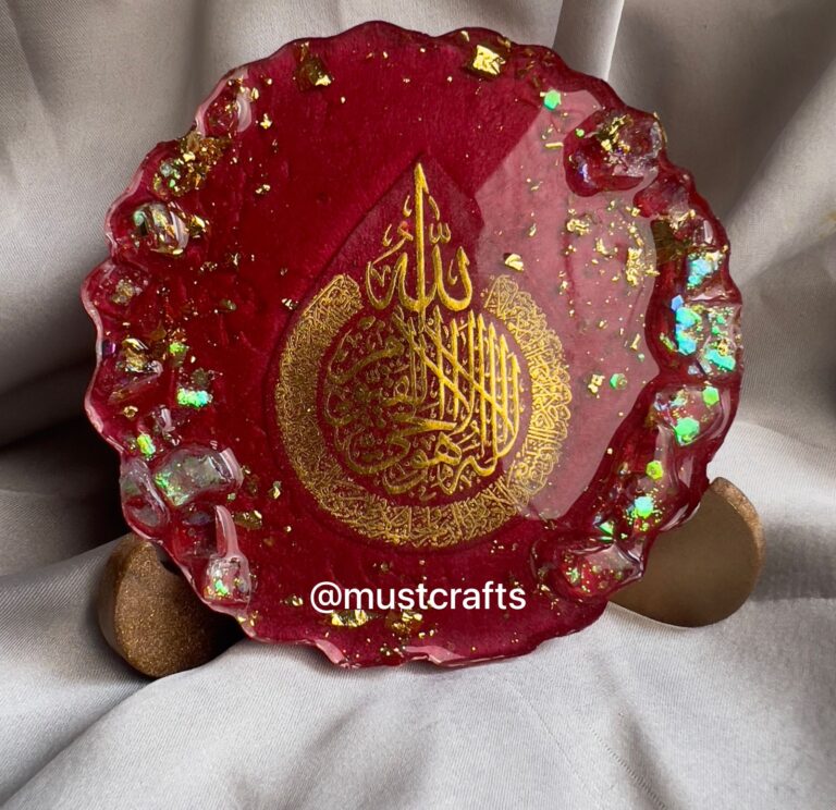 A beautiful mess of Resin Art – Gear Up